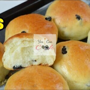 Raisin Buns